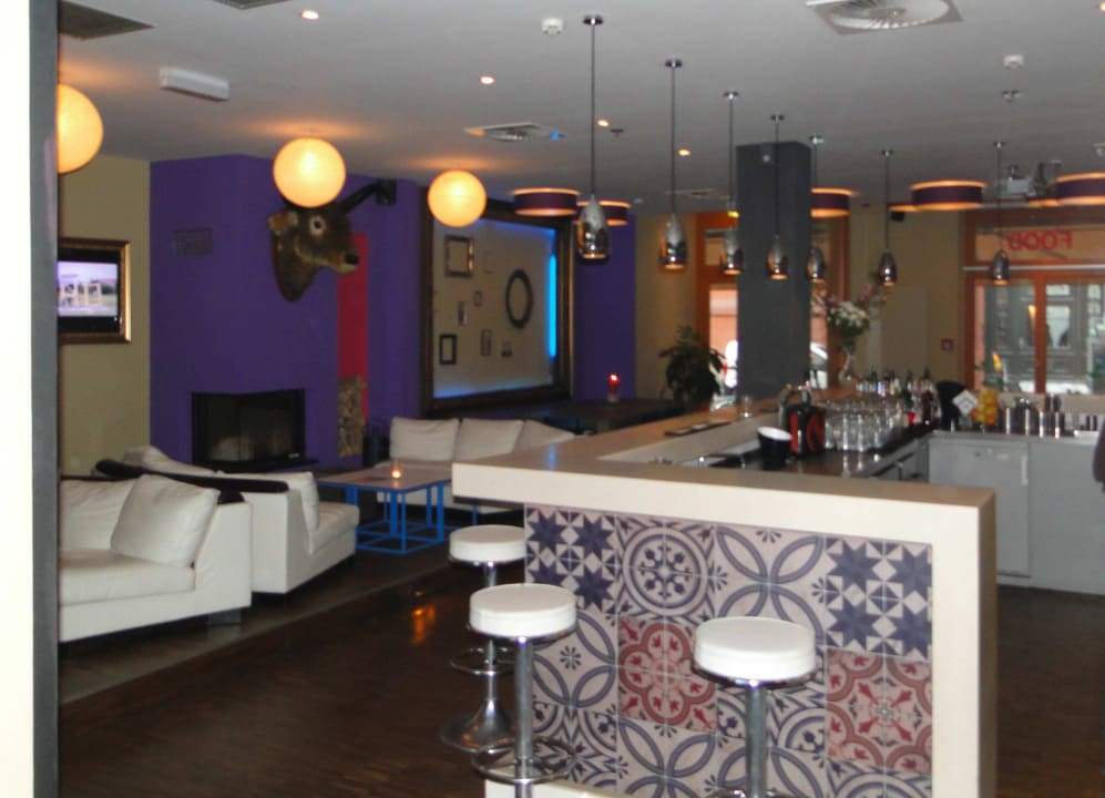 Lounge (Bar und Frühstück) Baxpax Hotel & Hostel Downtown