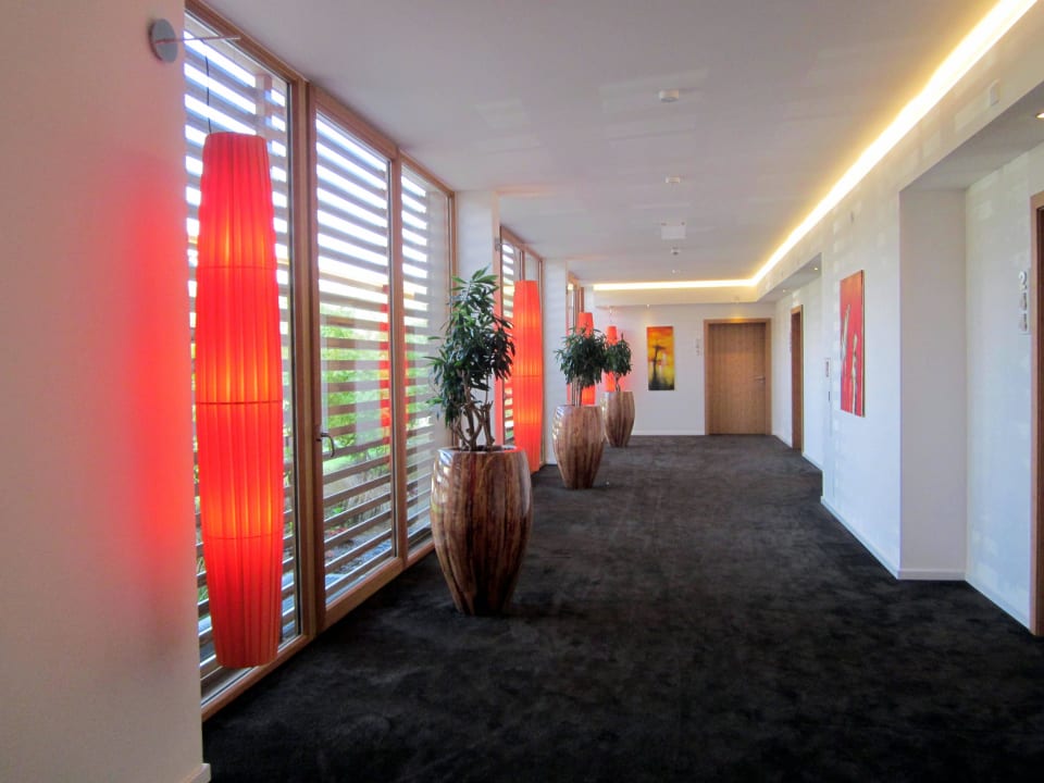 Flur im Neubau Der Birkenhof - Spa & Genuss Resort