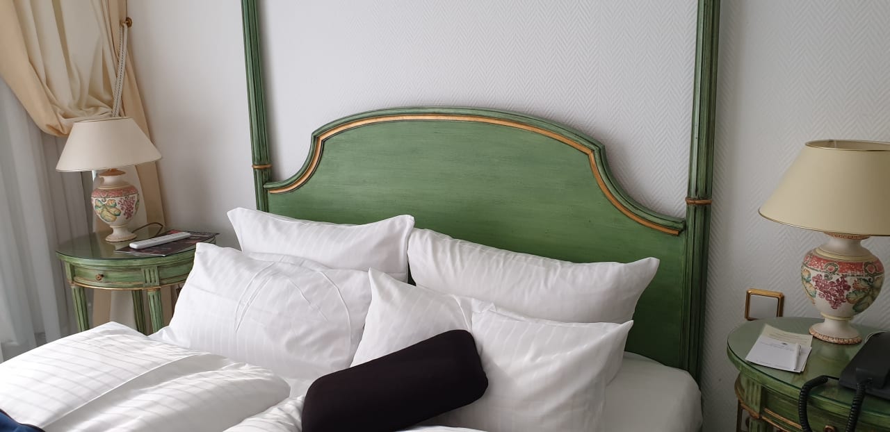 Zimmer Bernstein Villa Kastania