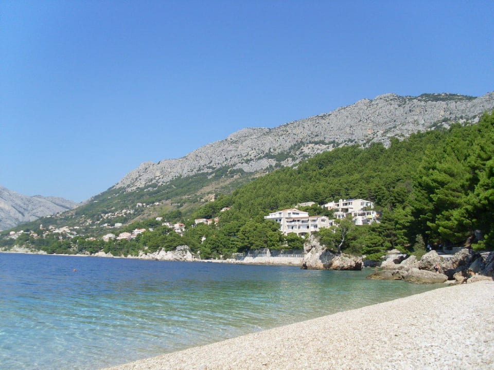 Strand 900 m vom Hotel entfernt Bluesun Hotel Soline