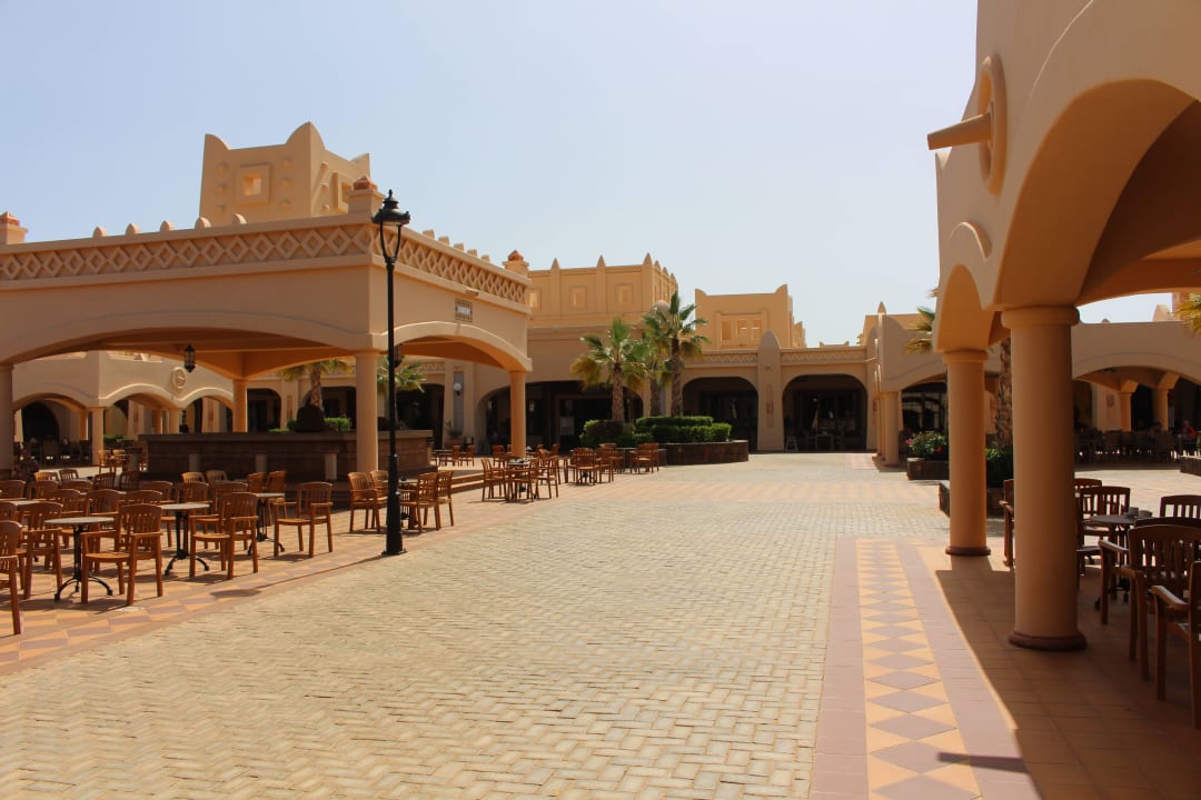 Bar Rabil - mit Blick in Richtung Restaurant Hotel Riu Touareg