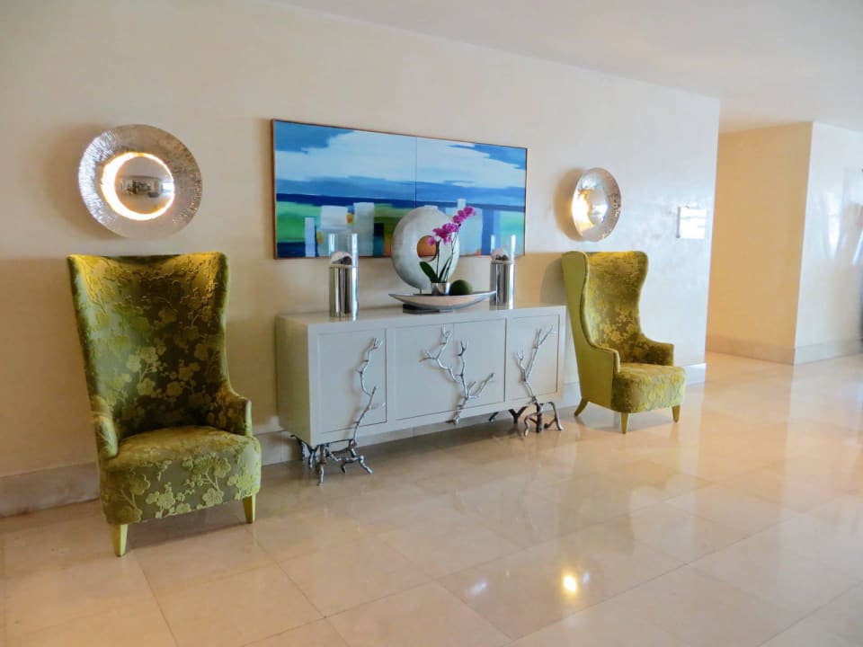 Dekomöbel auf den Etagen Hotel Cascais Miragem