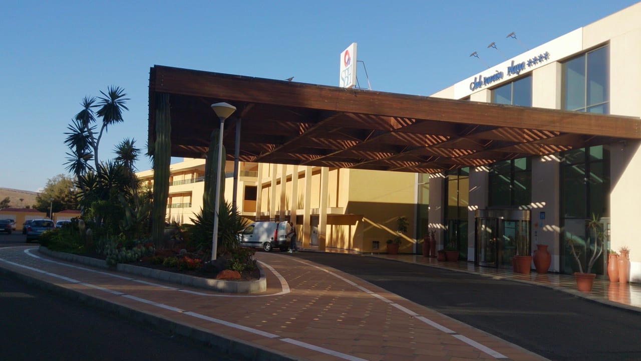 Hotel von vorne SBH Club Paraiso Playa