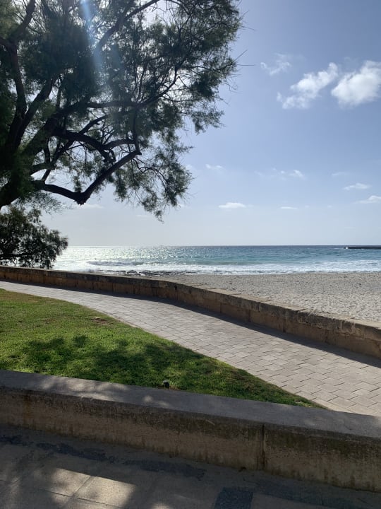 Strand Hotel Club S'Illot