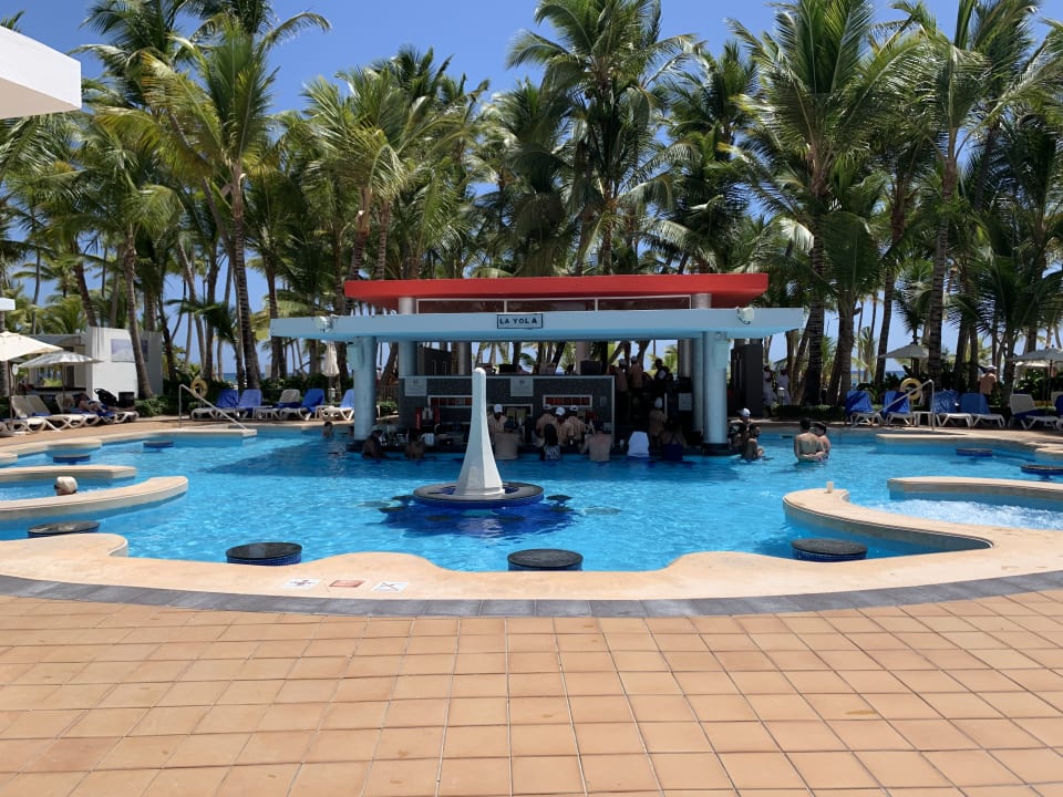 Pool Hotel Riu Palace Bavaro