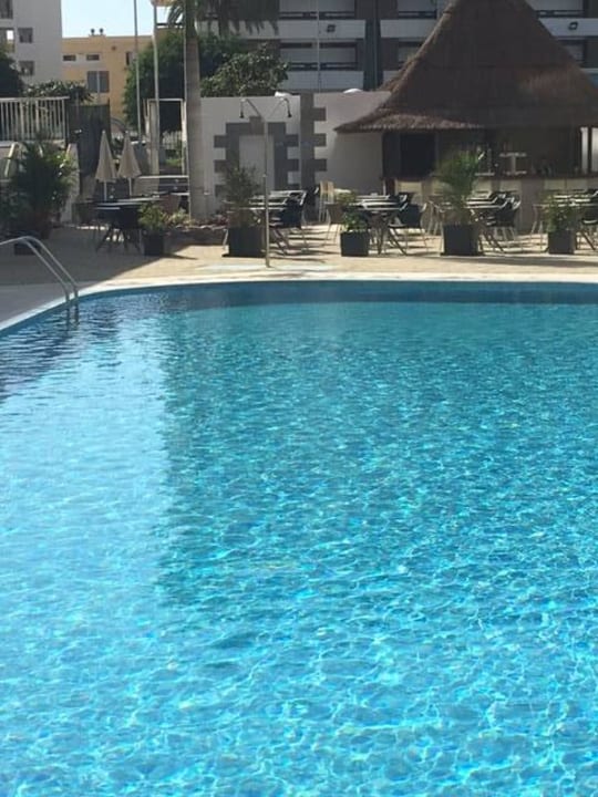 Poolbar HL Suitehotel Playa del Ingles