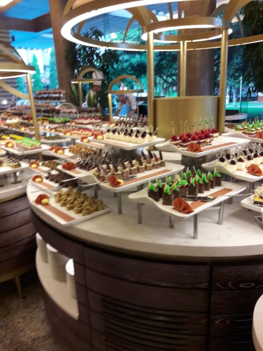 Gastro Gloria Serenity Resort