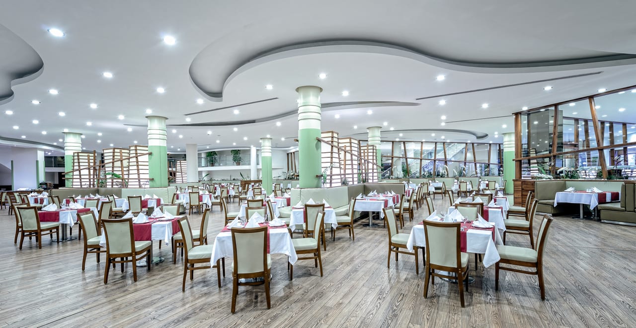 Restaurant VONRESORT Golden Coast