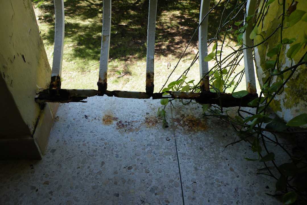 Balkon Geländer in Zimme r2 Hotel Roc Barlovento
