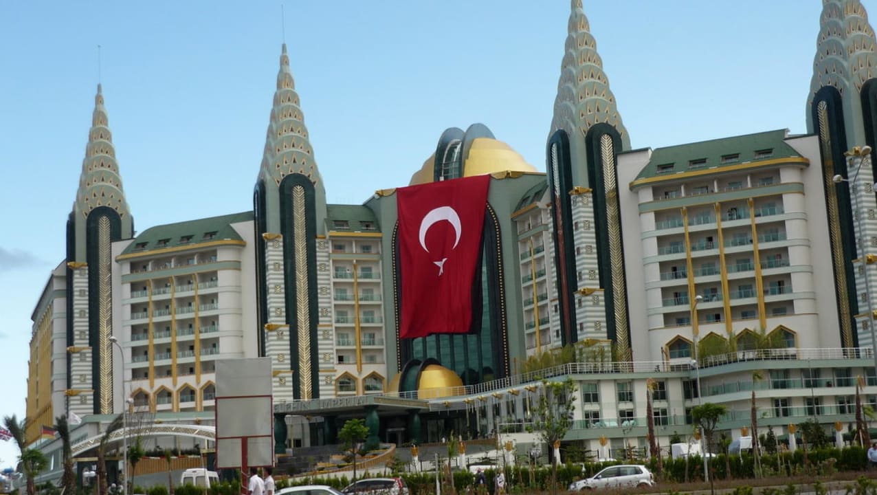 Am 19.5 war Feiertag Hotel Delphin Imperial