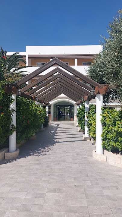 Außenansicht TUI KIDS CLUB Alex Beach