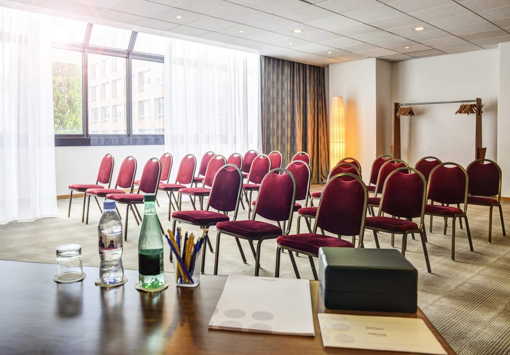 Sonstiges Novotel Paris Suresnes Longchamp