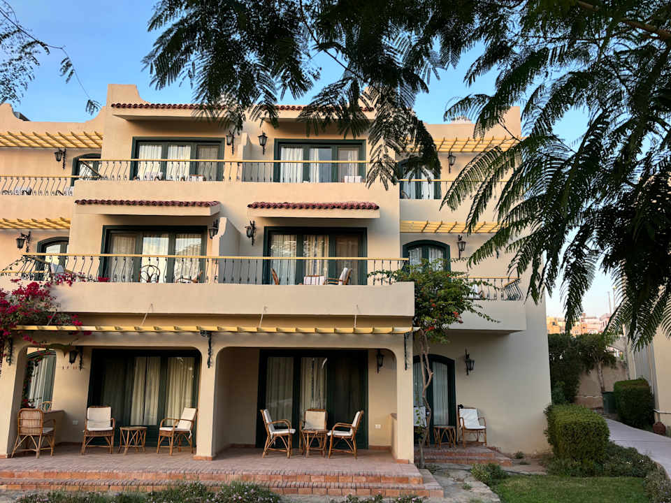 Außenansicht Lotus Bay Beach Resort