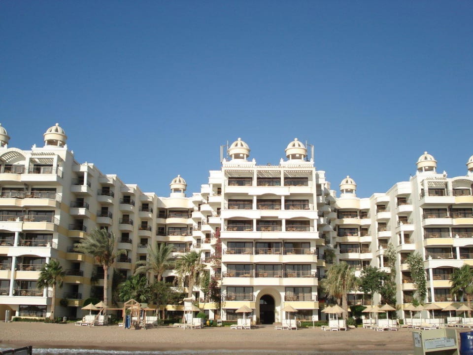 Вид с  моря SUNRISE Holidays Resort (Adults Only)