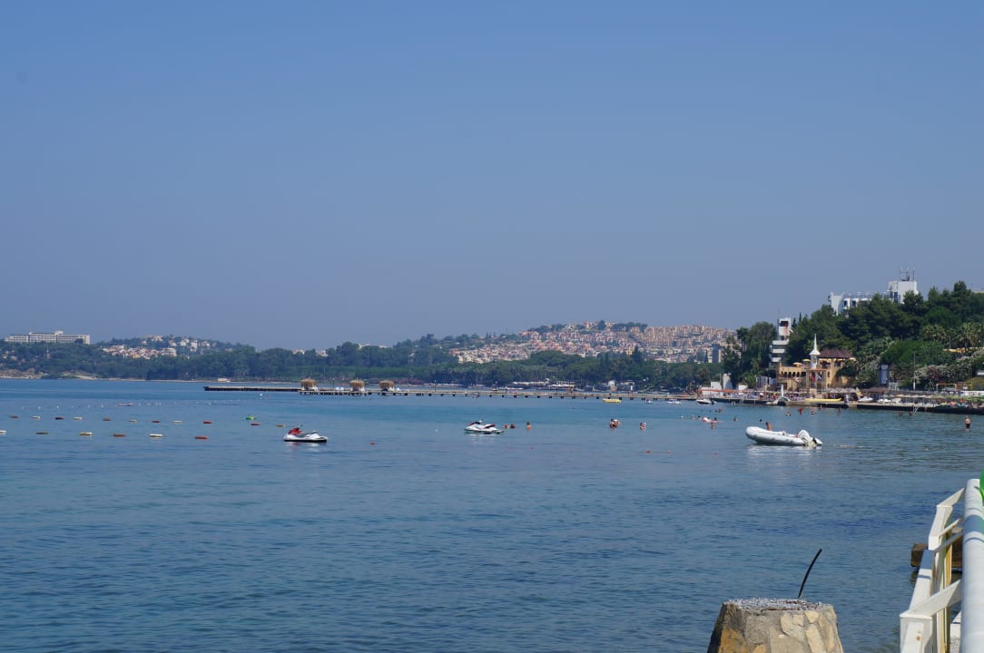 Zicht op Kusadasi Ephesia Holiday Beach Club