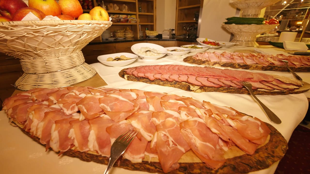 Frühstücksbuffet im Hotel Kohlerhof Hotel Kohlerhof
