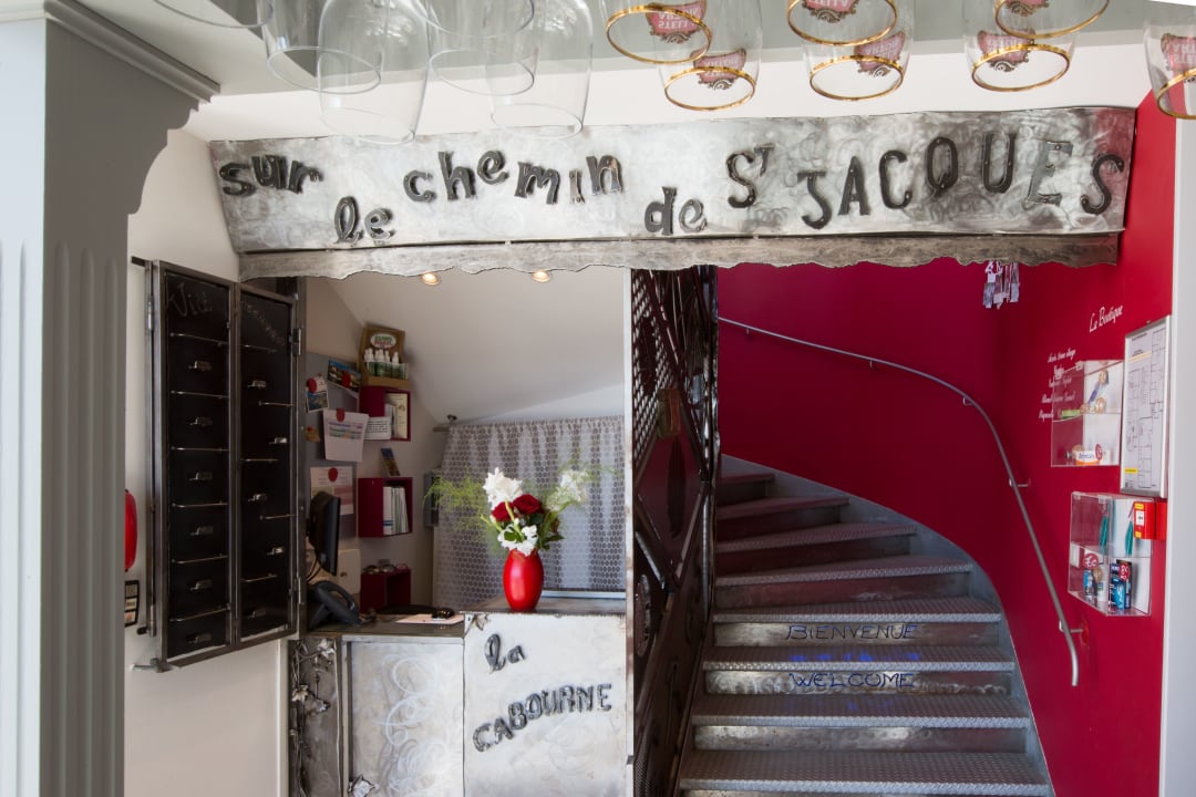 Lobby La Cabourne, Gîte d'étape et de groupes