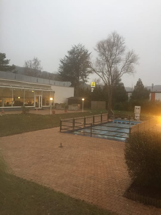 Pool Mercure Hotel Saarbrücken Süd