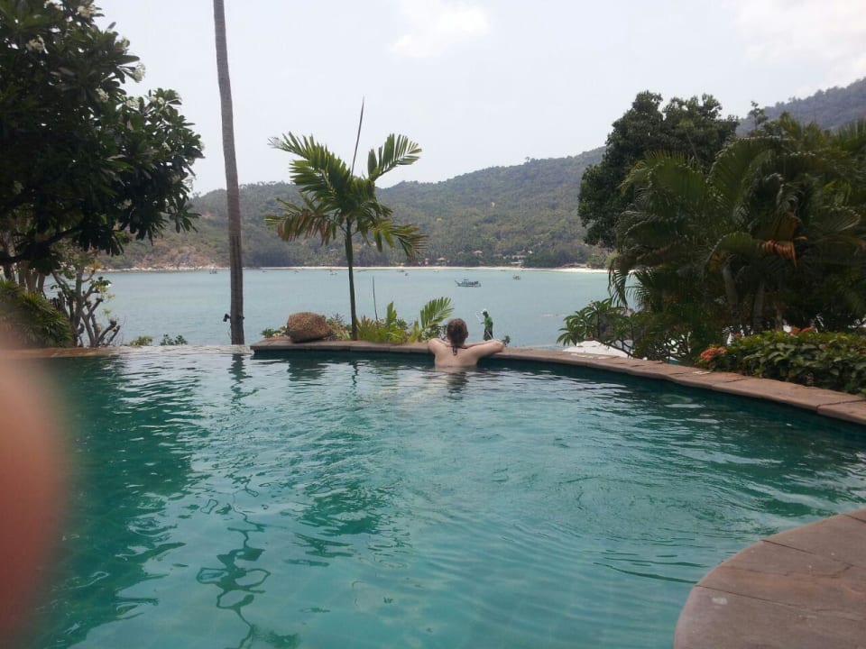 Pool und Bucht Panviman Resort Koh Phangan