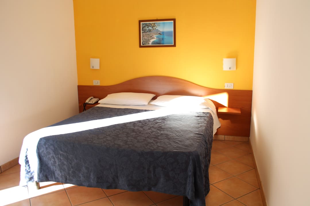 Zimmer Residence Hotel La Taverna