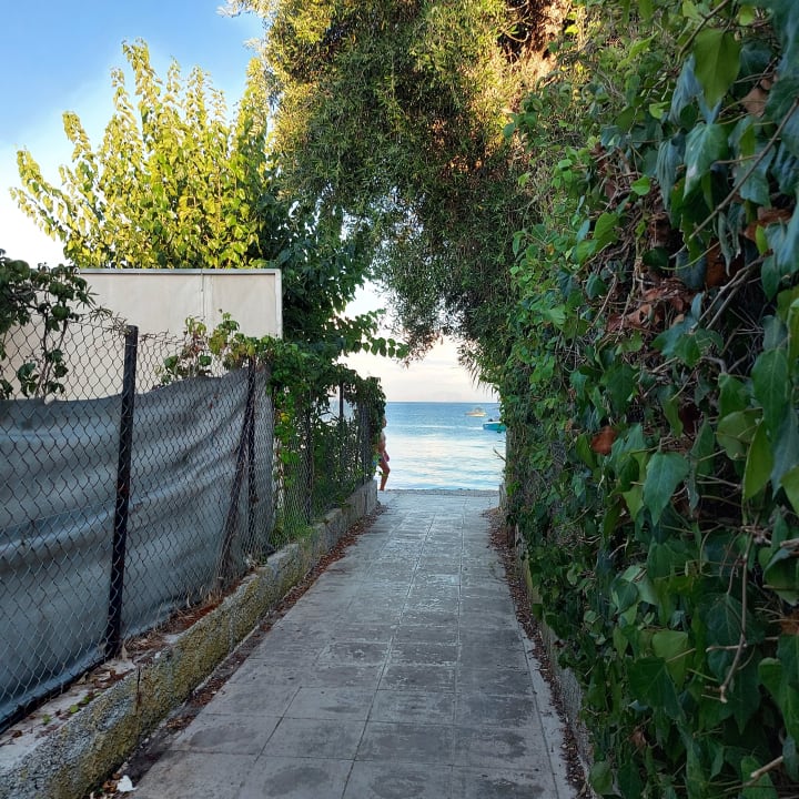 Gartenanlage Elea Beach Hotel