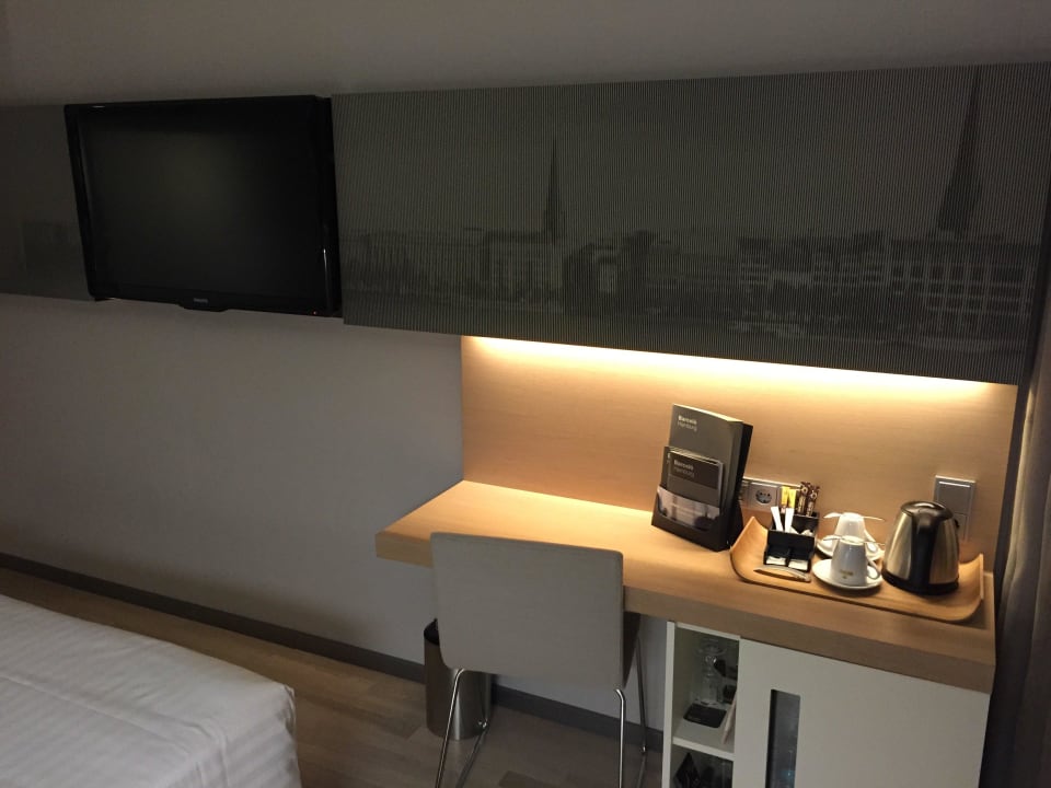 Zimmer - Bar Barceló Hamburg