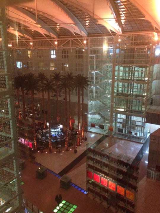 Lobbybar Hilton Munich Airport