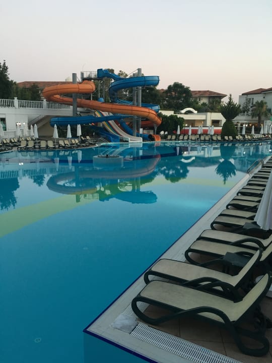 Gartenanlage Alba Queen Hotel