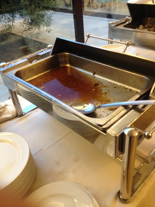 Leider kein seltener Anblick Grande Baia Resort & Spa