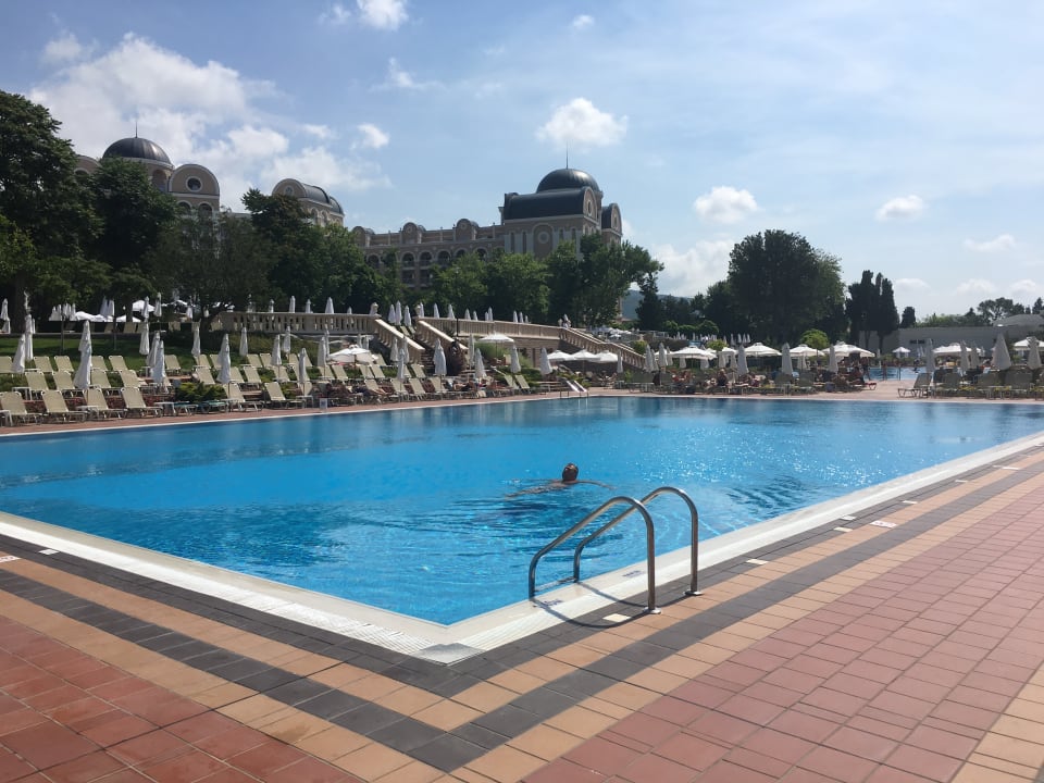 Pool Dreams Sunny Beach Resort & Spa