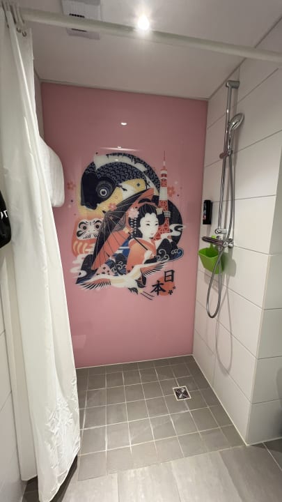 Zimmer Holiday Inn - the niu, Tab Dusseldorf Main Station