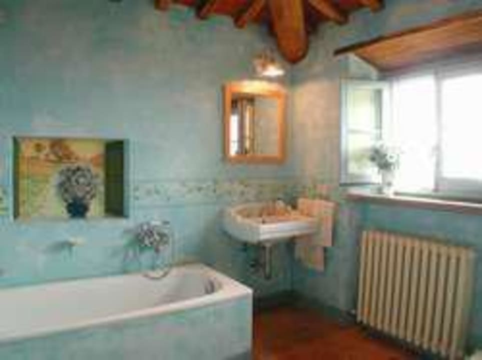 Margherita bathroom Agriturismo Odina