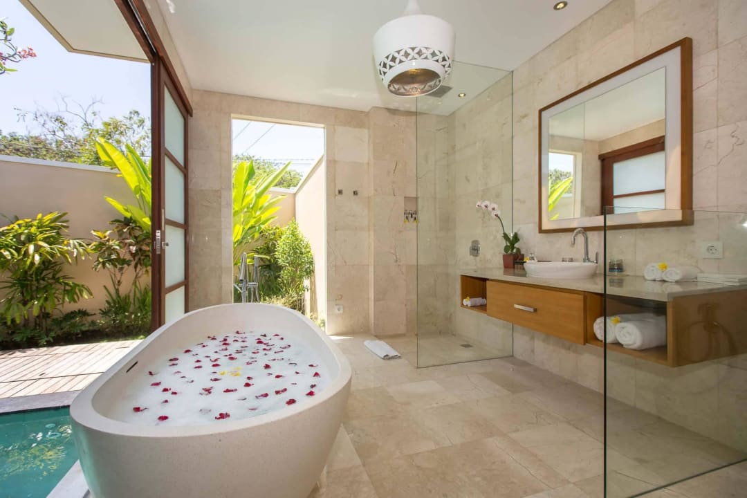 Bathroom 1 BR Beautiful Bali Villa