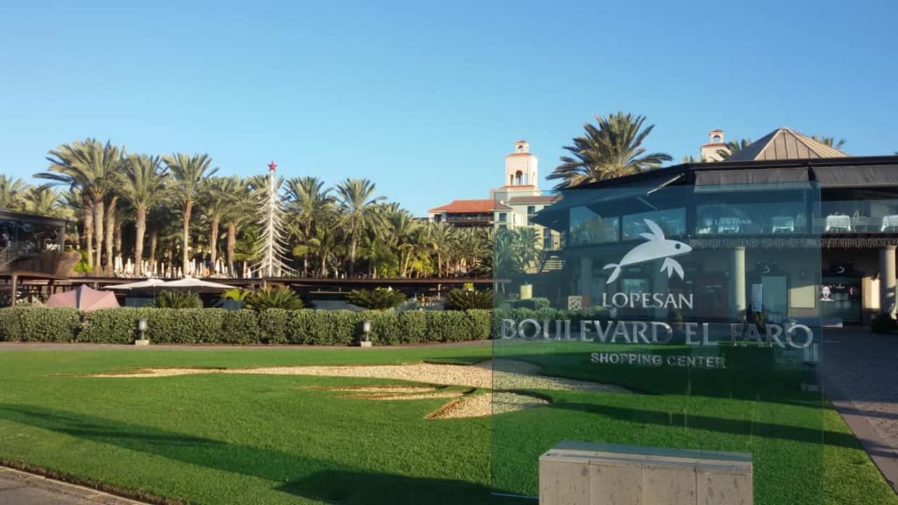 Choinka Lopesan Costa Meloneras, Resort & Spa