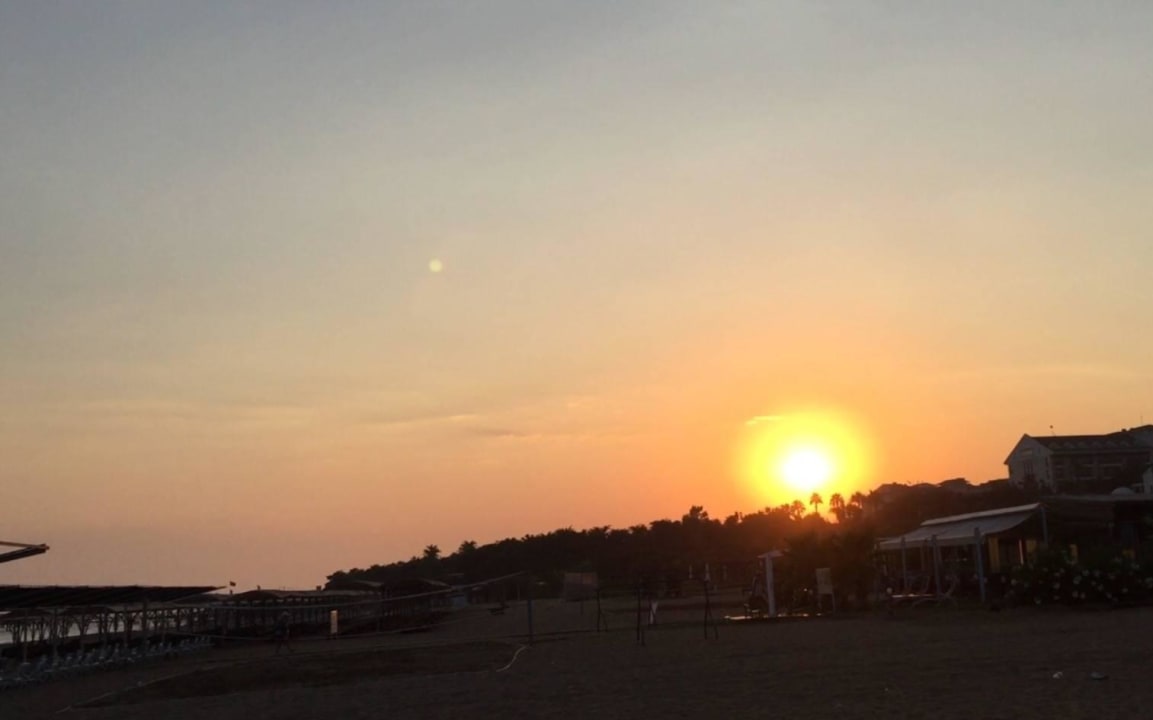 Sonnenuntergang am Strand  Diamond Excellence Resort & Spa