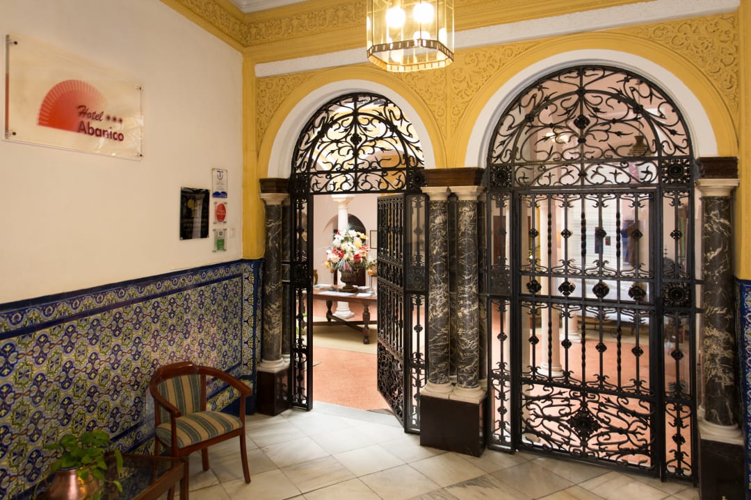 Außenansicht Hotel Abanico