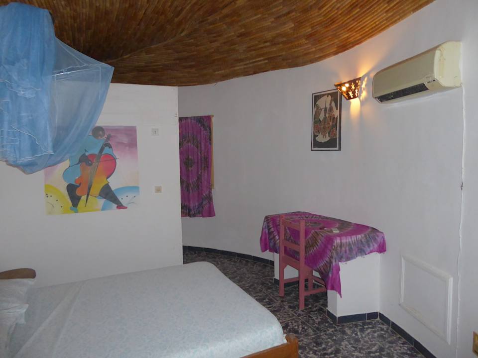 Bungalowhälfte Nr. 6 Hotel Le Warang