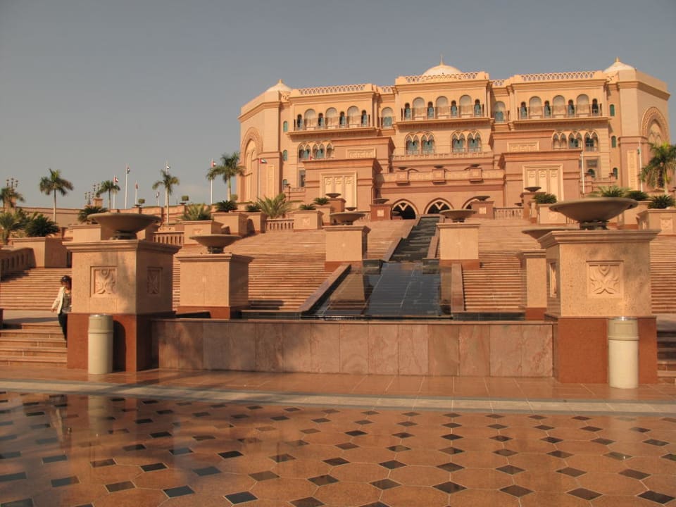 Außenansicht Emirates Palace Mandarin Oriental