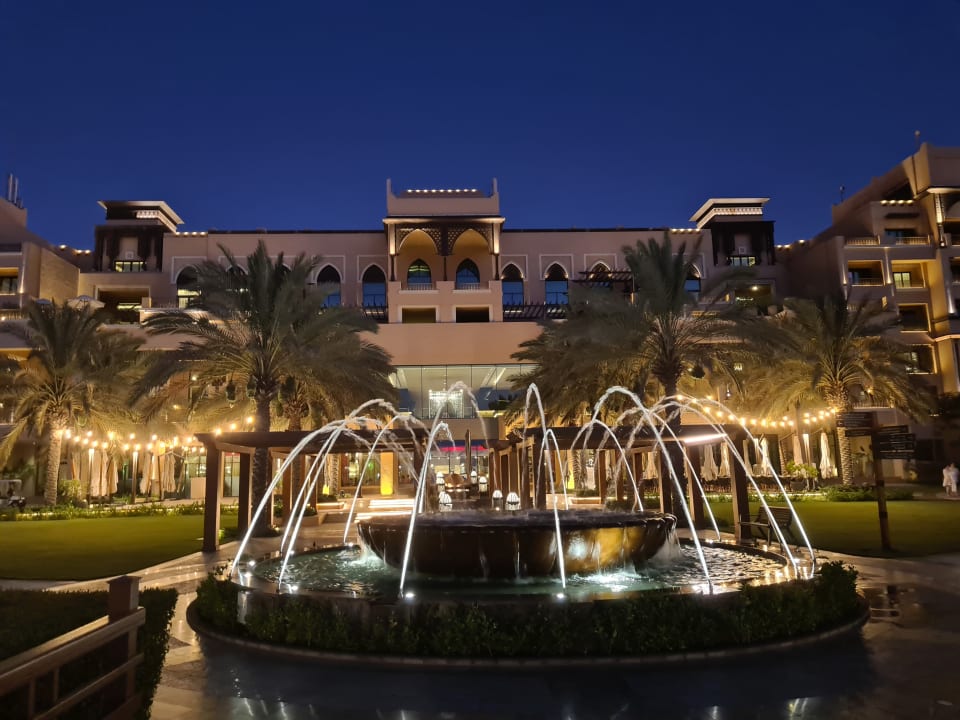 Zimmer Saadiyat Rotana Resort &  Villas