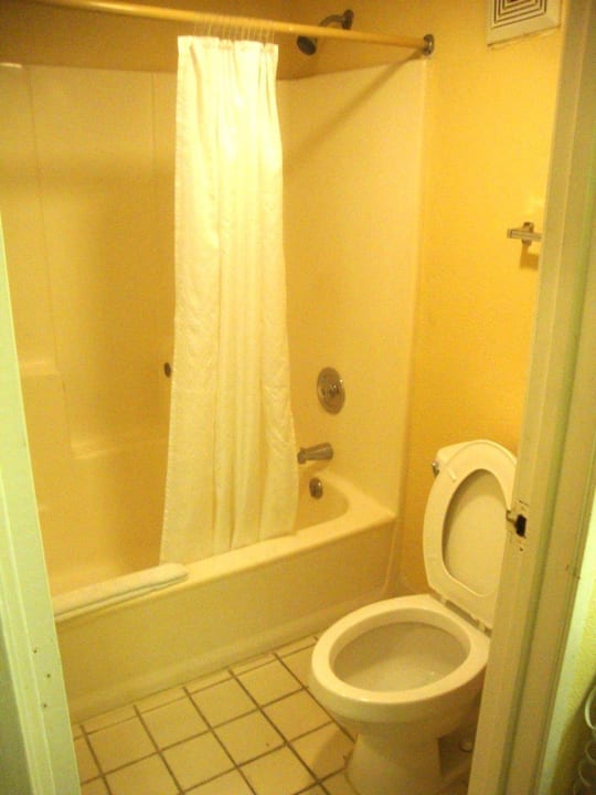 Bad Hotel Rodeway Inn Maingate