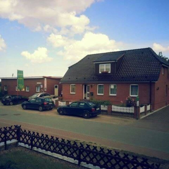 Wir freuen uns auf Sie Pension Rabe