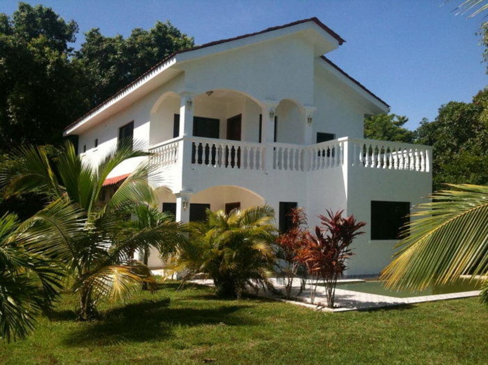 Casa de Chen La Ceiba Beach Club