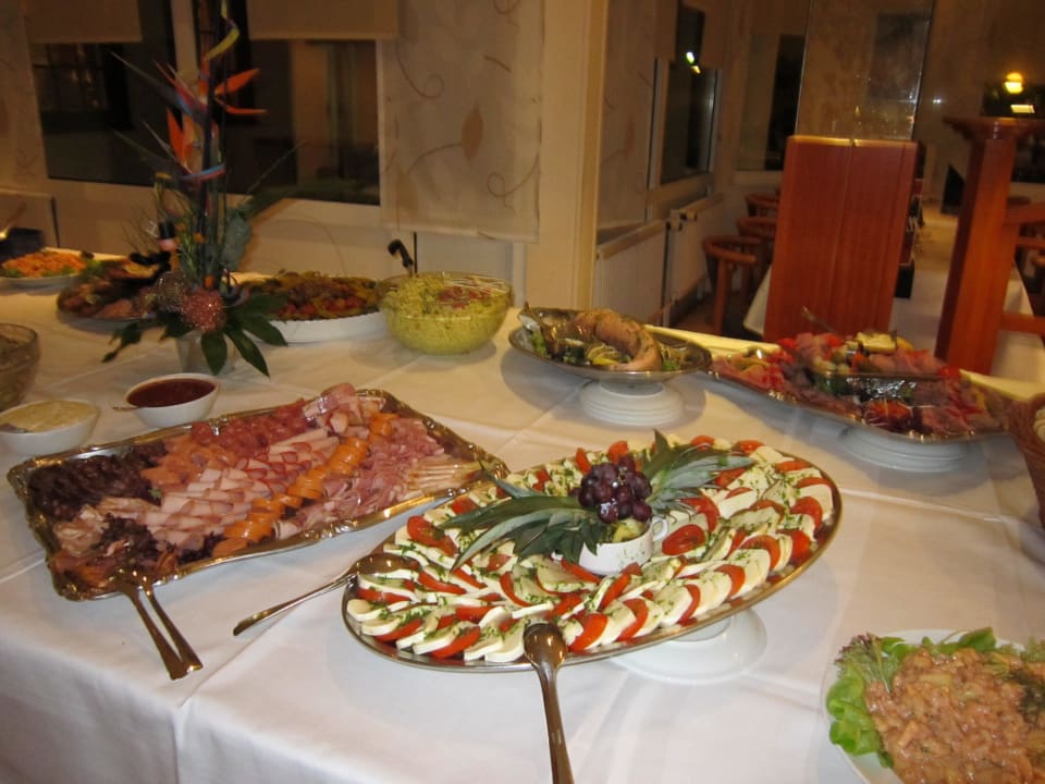 Silvesterbuffet Panoramic - Ihr Apartmenthotel im Harz
