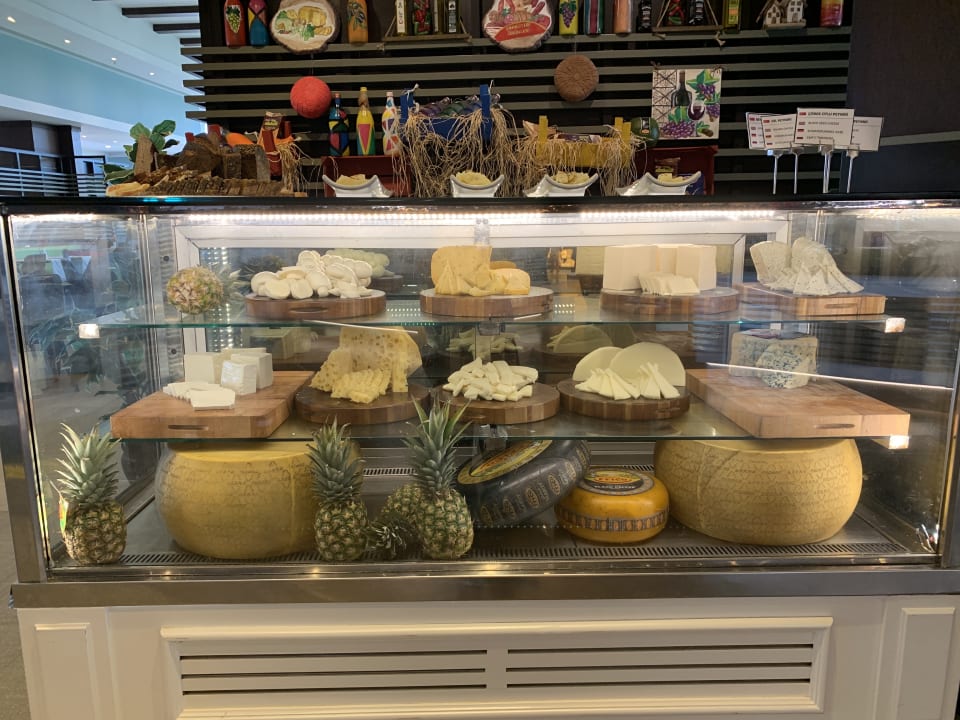 Gastro Limak Lara Deluxe Hotel & Resort