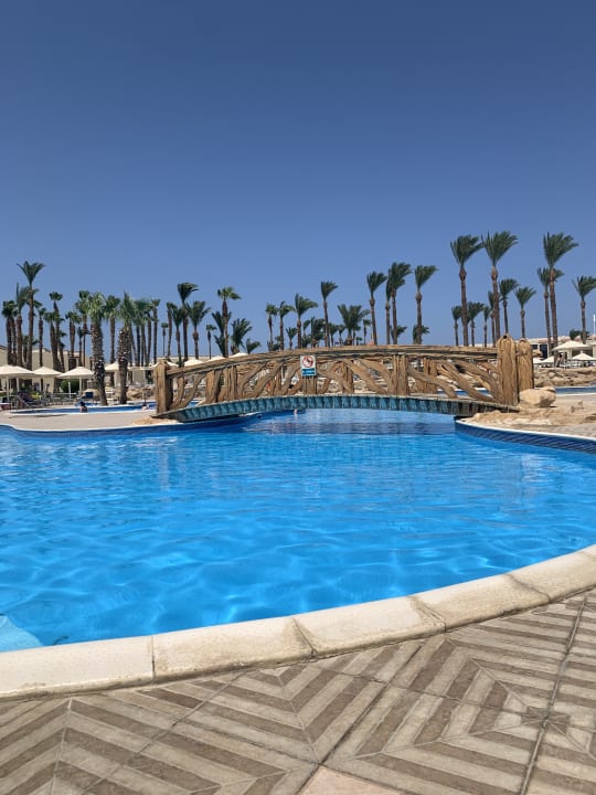 Pool Beach Albatros Resort
