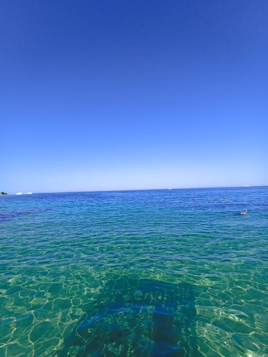 Strand Menaville Safaga