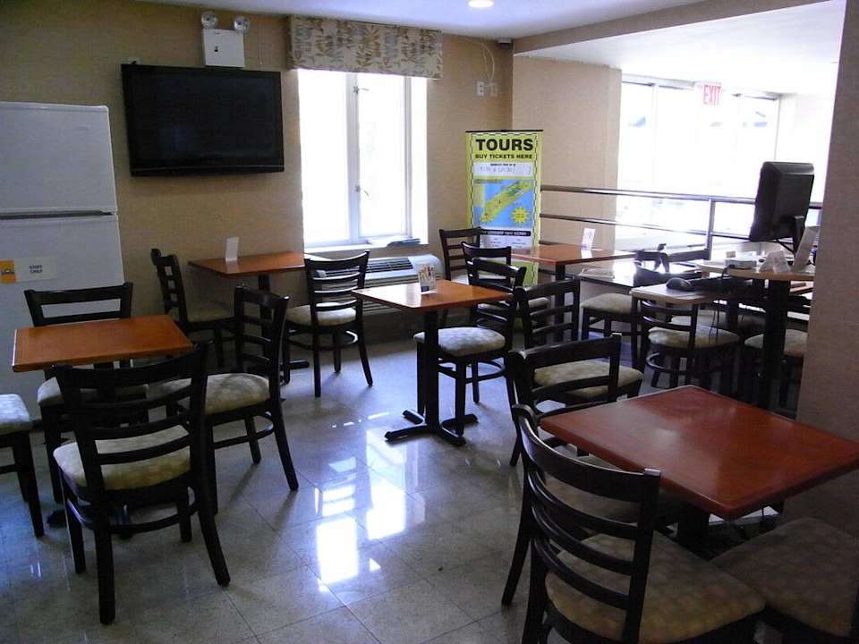 Frühstücksbereich Hotel Days Inn - Long Island City