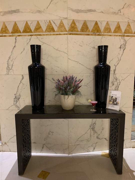 Lobby Hotel JAZ Tour Khalef
