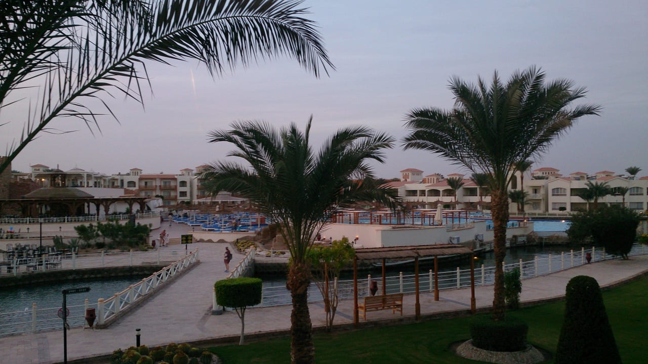 Castelo mit Pool  Pickalbatros Dana Beach Resort - Hurghada
