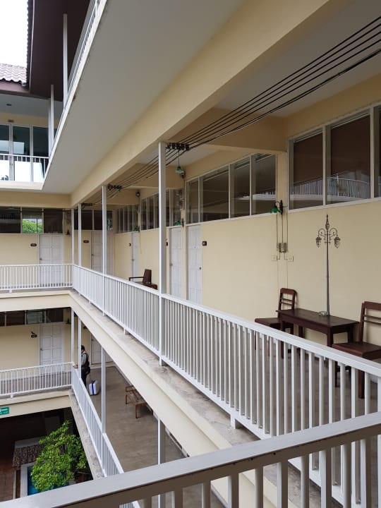 Zimmer Hotel Feung Nakorn Balcony Rooms